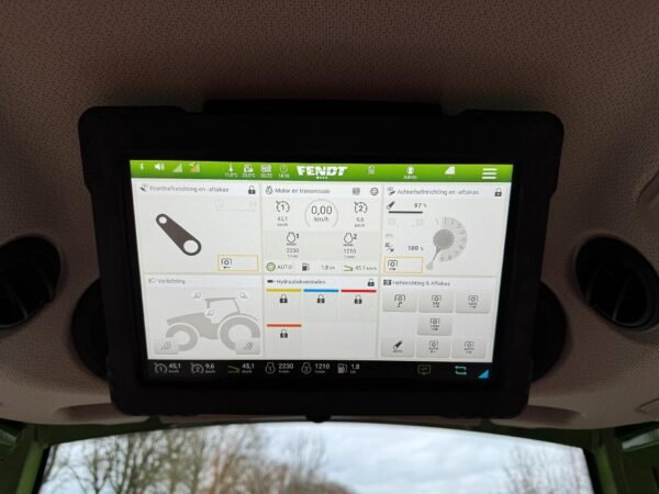 Tracot 1ak Fendt 211 V