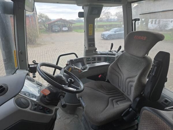 Claas Arion 640 Cebis
