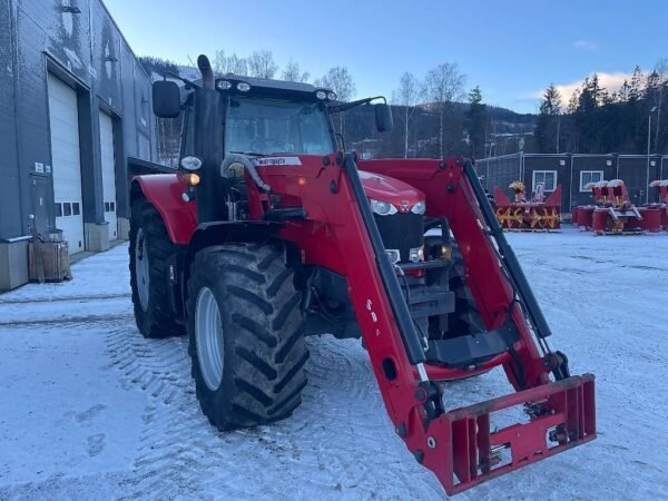 Massey Ferguson 7718