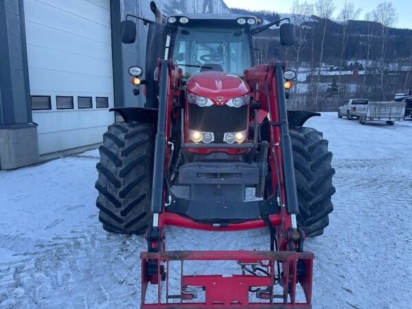 Massey Ferguson 7718