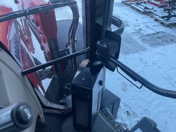 Massey Ferguson 7718