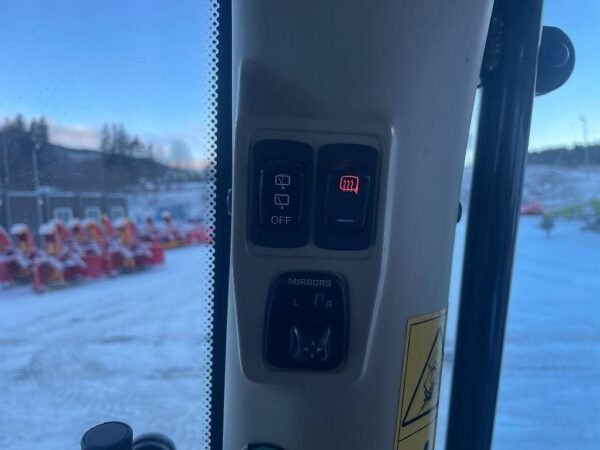 Massey Ferguson 7718