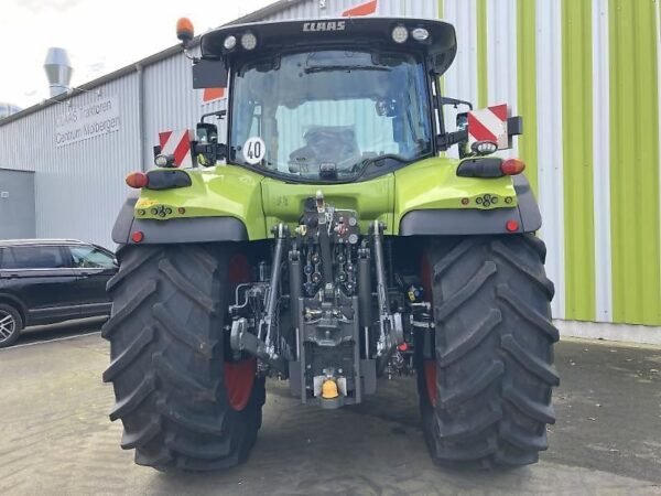tracteur 2h Claas ARION 650 CMATIC CIS+