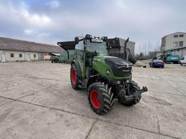 tracteur 3b Fendt 211 F Vario