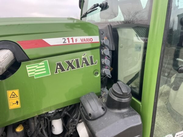 tracteur 3g Fendt 211 F Vario