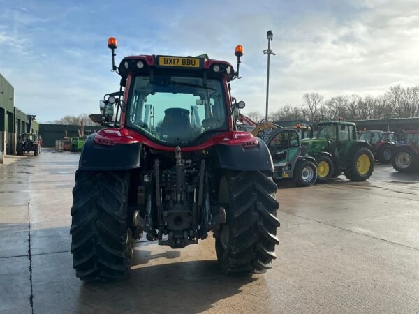tracteur 7f Valtra N114 Hi Tech Tractor (ST25634)