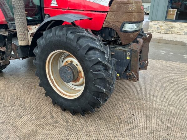 tracteur 8k McCormick MTX 150 Signature Edition Tractor (ST24827)