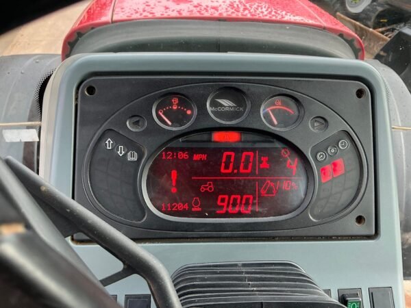 tracteur 8t McCormick MTX 150 Signature Edition Tractor (ST24827)