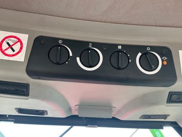 tracteur 8v McCormick MTX 150 Signature Edition Tractor (ST24827)