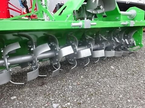 Bodenfräse 2 Meter mit Gelenkwelle