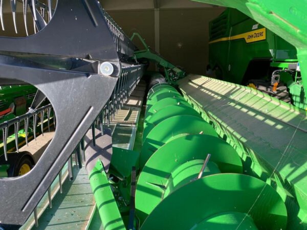 John Deere 740 PremiumFlow MOISSONNEUSE-BATTEUSE NEUF Premium Flow