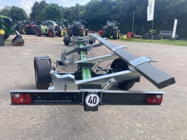 MOISSONNEUSE-BATTEUSE NEUF