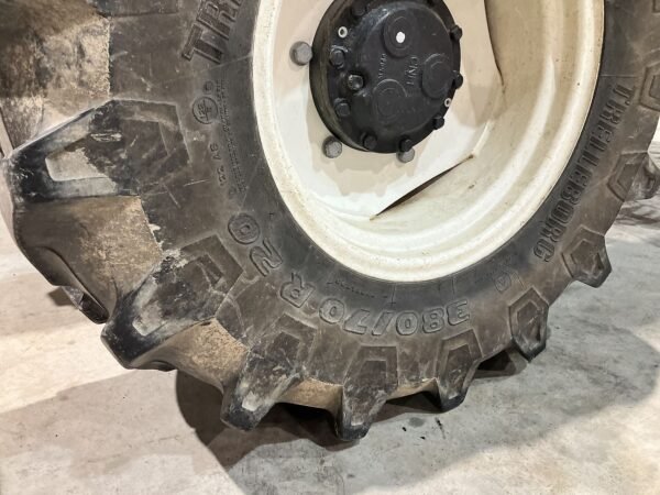 tracteur 17e New Holland T4.75