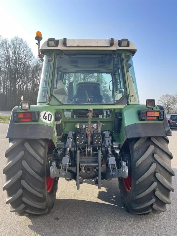 Fendt 309 Ci mit Frontlader und Frontkraftheber