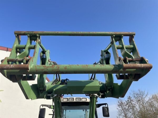 Fendt 309 Ci mit Frontlader und Frontkraftheber