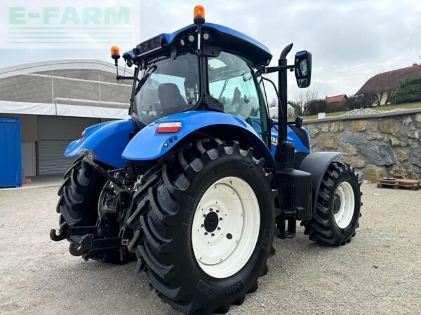 tracteur 29d New Holland T7.175