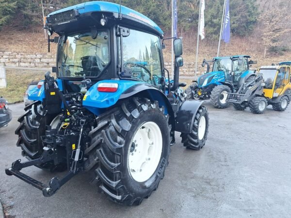 tracteur 30b New Holland T5.90S