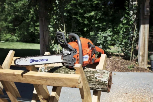 tron6a Tronçonneuse 130 en 35 cm avec 2 chaines d’origine